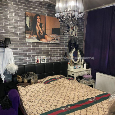 Продам квартиру, Шевченковский пер. , 2 кім., 35 м², евроремонт 