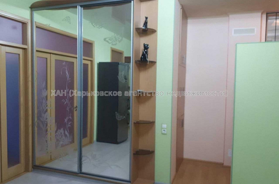 Продам квартиру, Бригады Хартия ул. , 2  ком., 60.50 м², капитальный ремонт 