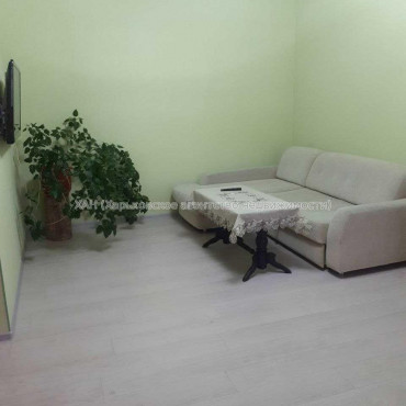 Продам квартиру, Бригады Хартия ул. , 2  ком., 60.50 м², капитальный ремонт 