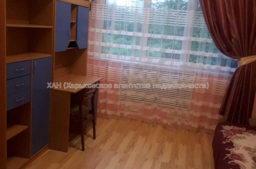 Продам квартиру, Бригады Хартия ул. , 2  ком., 60.50 м², капитальный ремонт 