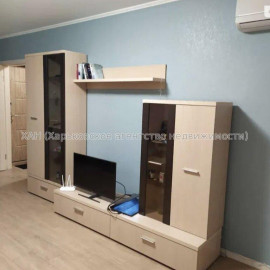 Продам квартиру, Ньютона ул. , 1  ком., 33 м², капитальный ремонт