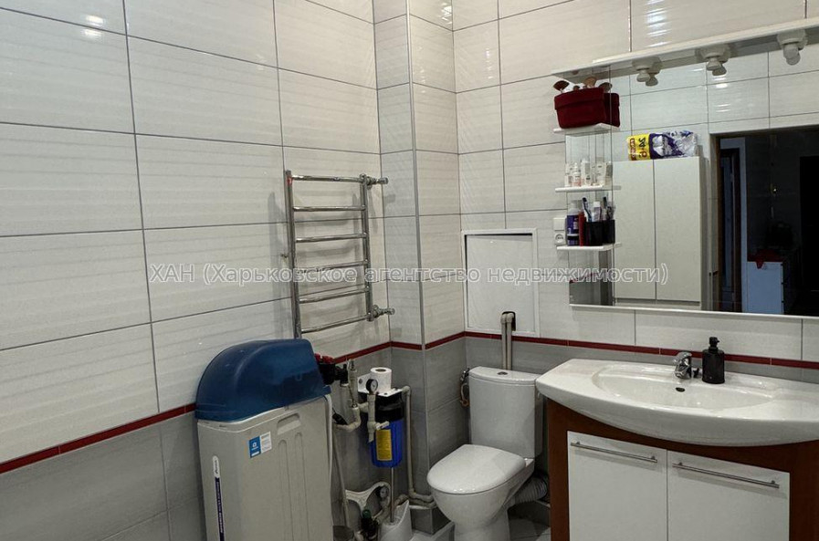 Продам квартиру, Станислава Парталы ул. , 3 кім., 90 м², евроремонт 