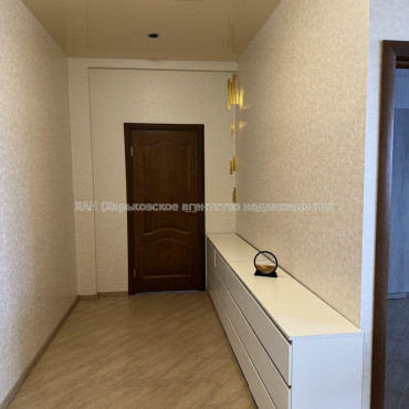 Продам квартиру, Станислава Парталы ул. , 3 кім., 90 м², евроремонт 