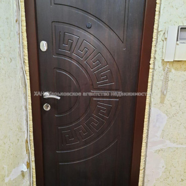 Продам квартиру, Гарибальди ул. , 2  ком., 40 м², косметический ремонт 