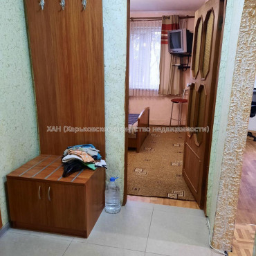 Продам квартиру, Гарибальди ул. , 2  ком., 40 м², косметический ремонт 