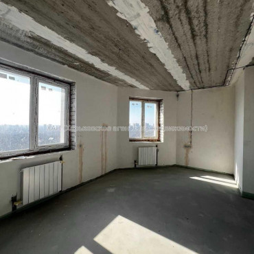 Продам квартиру, Профессорская ул. , 4 кім., 130 м², без отделочных работ 