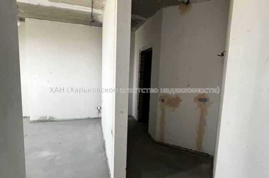 Продам квартиру, Профессорская ул. , 4 кім., 130 м², без отделочных работ 