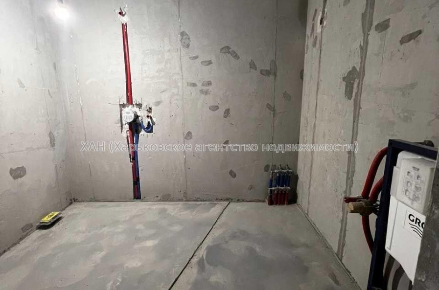 Продам квартиру, Профессорская ул. , 4 кім., 130 м², без отделочных работ 