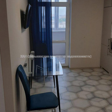 Продам квартиру, Героев Харькова просп. , 1  ком., 43.60 м², евроремонт 