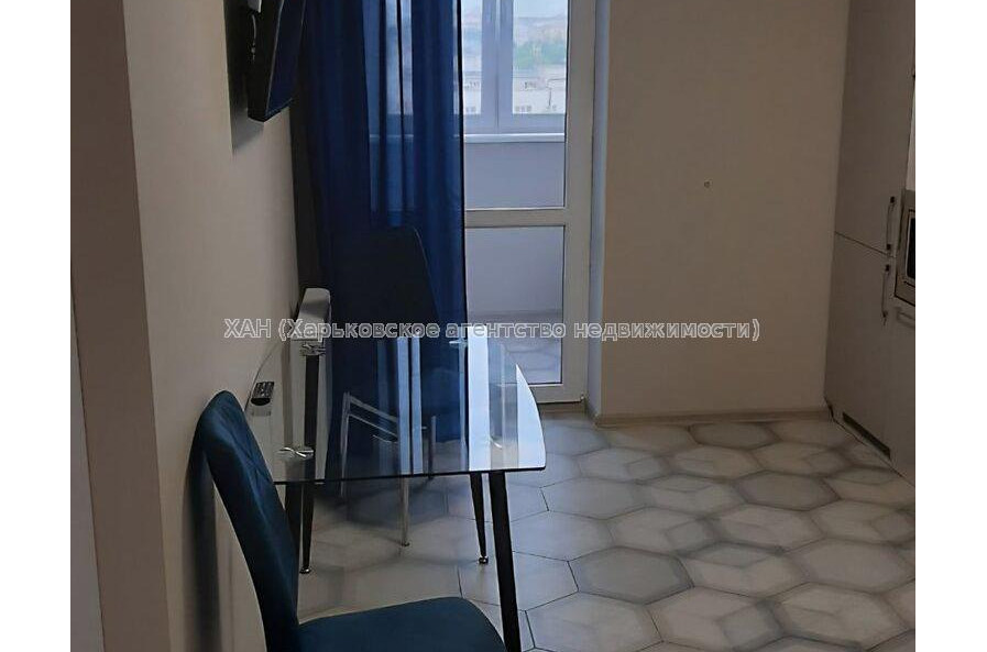 Продам квартиру, Героев Харькова просп. , 1  ком., 43.60 м², евроремонт 