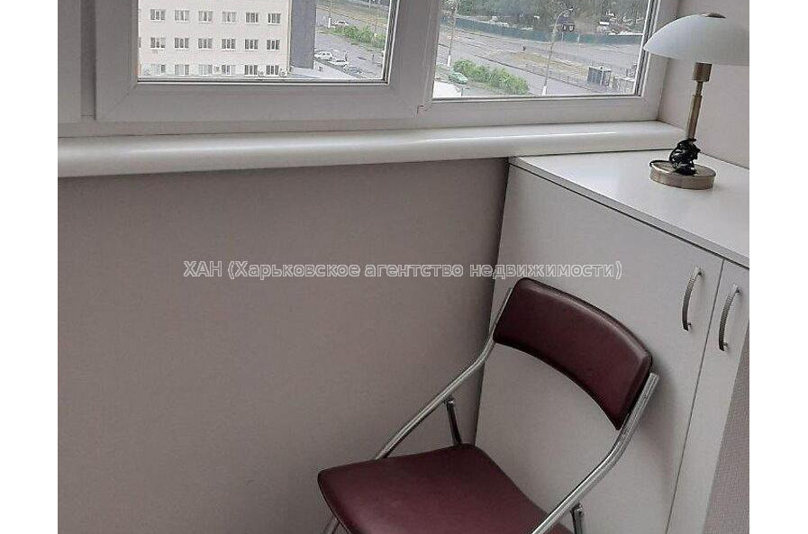 Продам квартиру, Героев Харькова просп. , 1  ком., 43.60 м², евроремонт 