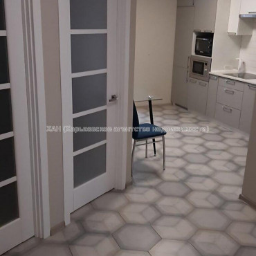 Продам квартиру, Героев Харькова просп. , 1  ком., 43.60 м², евроремонт 