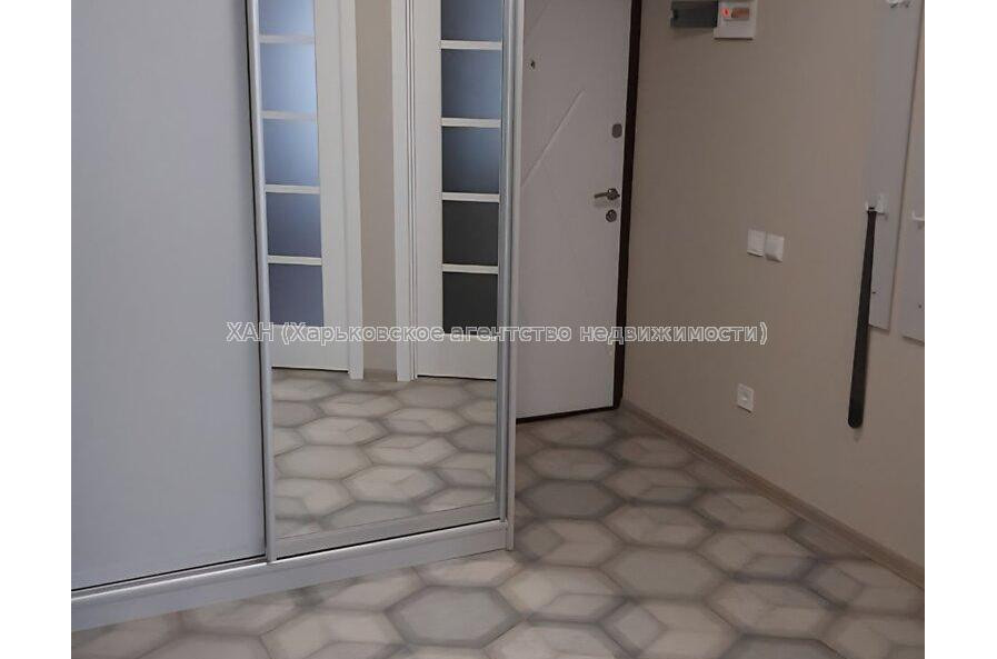 Продам квартиру, Героев Харькова просп. , 1  ком., 43.60 м², евроремонт 