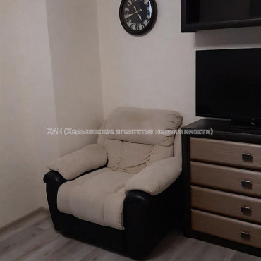 Продам квартиру, Героев Харькова просп. , 1  ком., 43.60 м², евроремонт 