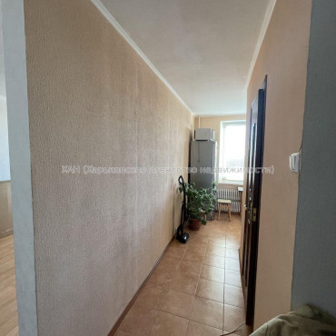 Продам квартиру, Победы просп. , 1 кім., 33 м², капитальный ремонт 