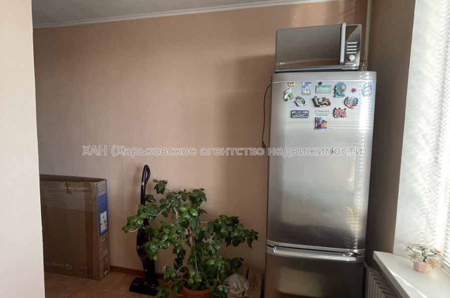 Продам квартиру, Победы просп. , 1 кім., 33 м², капитальный ремонт 