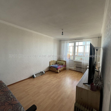 Продам квартиру, Победы просп. , 1 кім., 33 м², капитальный ремонт 