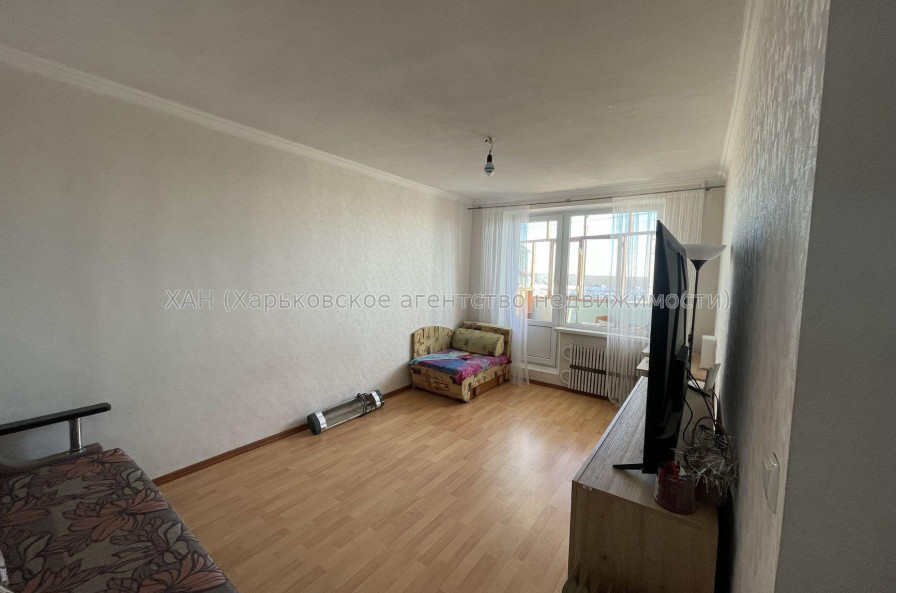 Продам квартиру, Победы просп. , 1 кім., 33 м², капитальный ремонт 