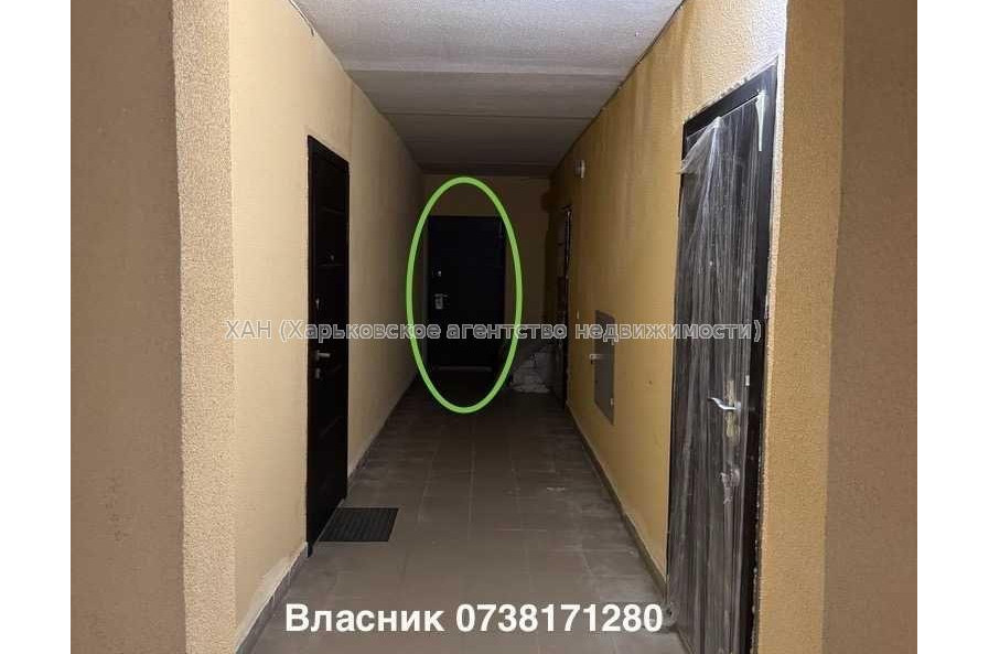 Продам квартиру, Ньютона ул. , 2 кім., 41 м², частичный ремонт 