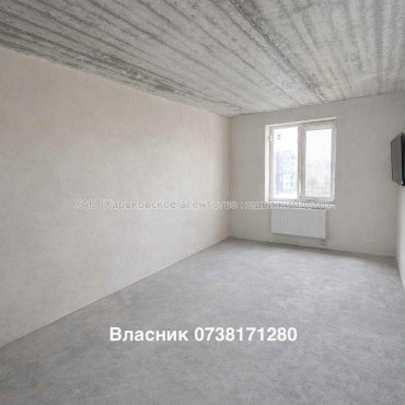 Продам квартиру, Ньютона ул. , 2 кім., 41 м², частичный ремонт 