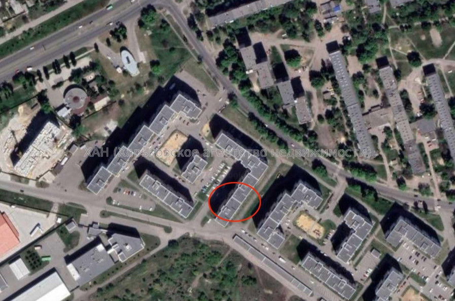 Продам квартиру, Ньютона ул. , 2 кім., 41 м², частичный ремонт 