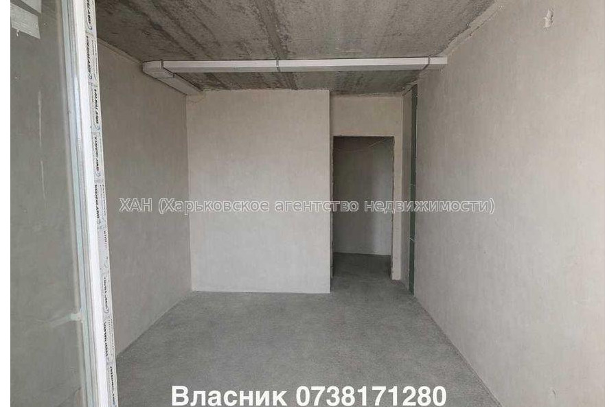 Продам квартиру, Ньютона ул. , 2 кім., 41 м², частичный ремонт 