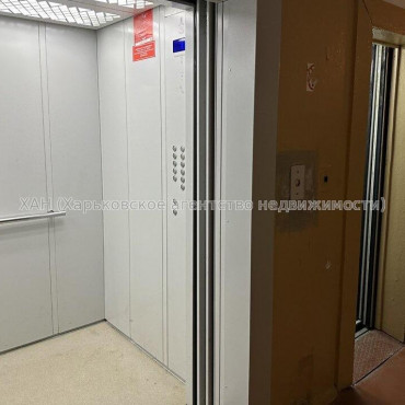 Продам квартиру, Клочковская ул. , 2  ком., 51 м², капитальный ремонт 