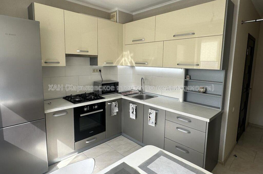 Продам квартиру, Клочковская ул. , 2  ком., 51 м², капитальный ремонт 