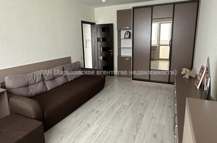 Продам квартиру, Клочковская ул. , 2  ком., 51 м², капитальный ремонт 