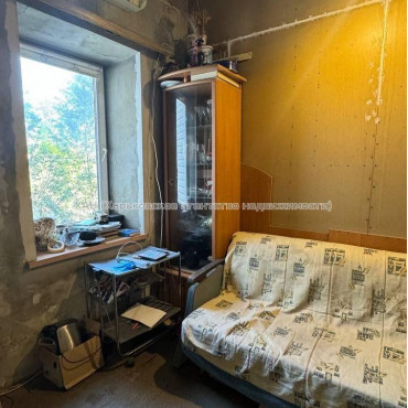 Продам квартиру, Чеботарская ул. , 1 кім., 32.40 м², советский ремонт 