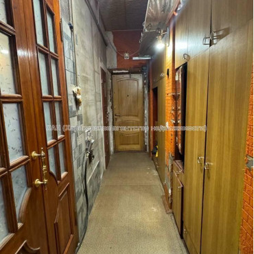 Продам квартиру, Чеботарская ул. , 1 кім., 32.40 м², советский ремонт 