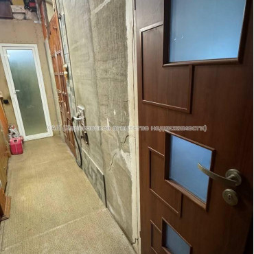 Продам квартиру, Чеботарская ул. , 1 кім., 32.40 м², советский ремонт 