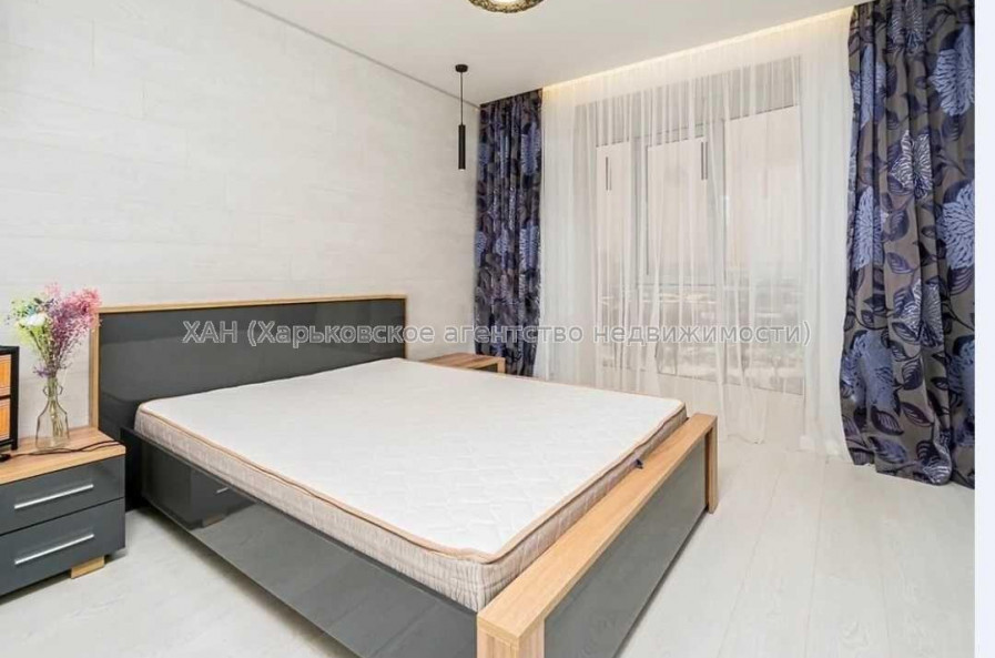 Продам квартиру, Мирная ул. , 2  ком., 60 м², евроремонт 