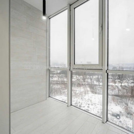 Продам квартиру, Мирная ул. , 2  ком., 60 м², евроремонт