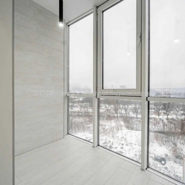 Продам квартиру, Мирная ул. , 2  ком., 60 м², евроремонт 