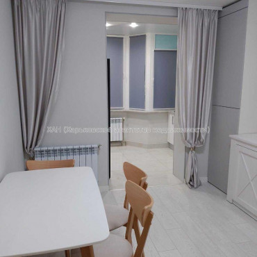 Продам квартиру, Мирная ул. , 2  ком., 60 м², евроремонт 