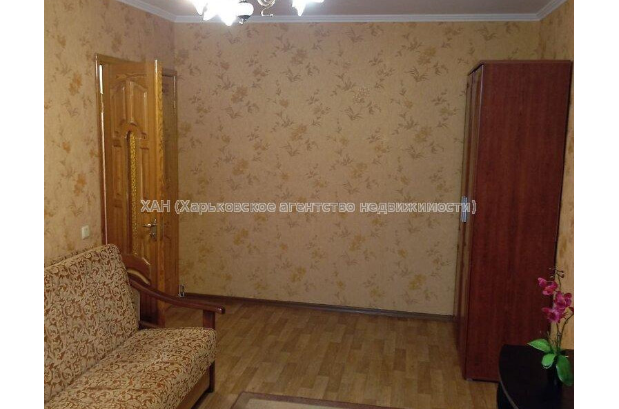 Продам квартиру, Академика Павлова ул. , 1 кім., 33 м², косметический ремонт 