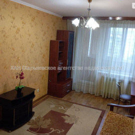 Продам квартиру, Академика Павлова ул. , 1 кім., 33 м², косметический ремонт
