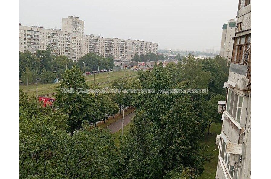 Продам квартиру, Академика Павлова ул. , 1 кім., 33 м², косметический ремонт 