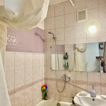 Продам квартиру, 3  ком., 60 м², советский ремонт 