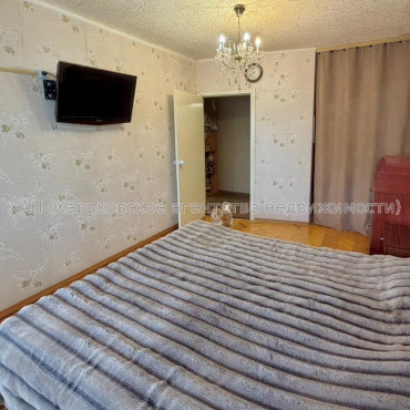 Продам квартиру, 3  ком., 60 м², советский ремонт 