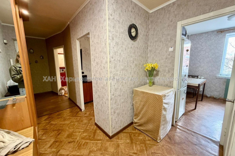Продам квартиру, 3  ком., 60 м², советский ремонт 