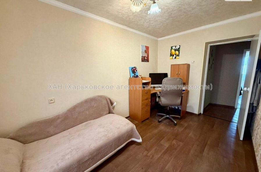 Продам квартиру, Европейская ул. , 3  ком., 60 м², советский ремонт 