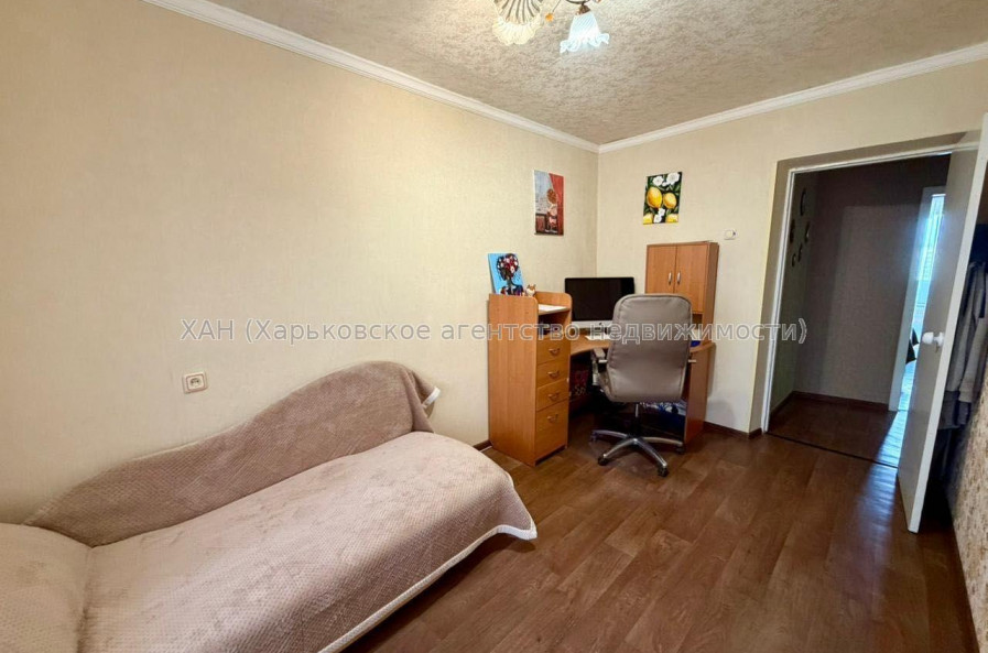 Продам квартиру, 3  ком., 60 м², советский ремонт 