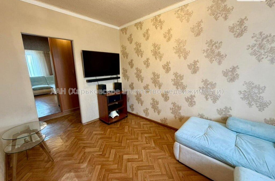 Продам квартиру, Европейская ул. , 3  ком., 60 м², советский ремонт 