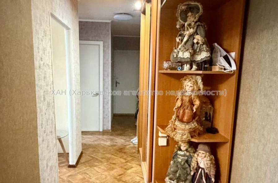 Продам квартиру, 3  ком., 60 м², советский ремонт 