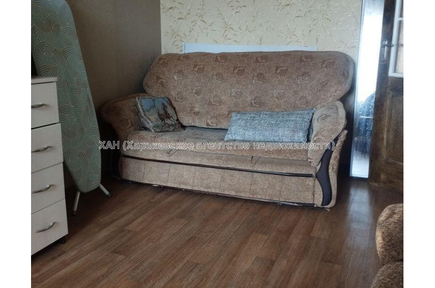 Продам квартиру, Титаренковский пер. , 2 кім., 50 м², косметический ремонт 
