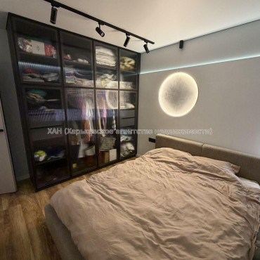 Продам квартиру, Мозаичный пер. , 4 кім., 80 м², авторский дизайн 