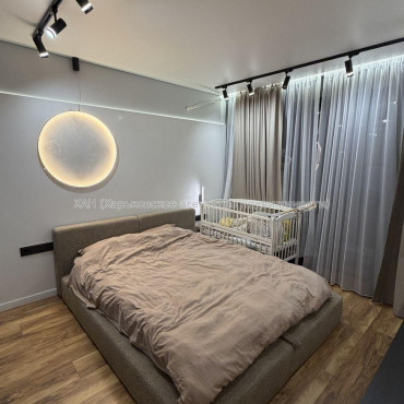Продам квартиру, Мозаичный пер. , 4 кім., 80 м², авторский дизайн 