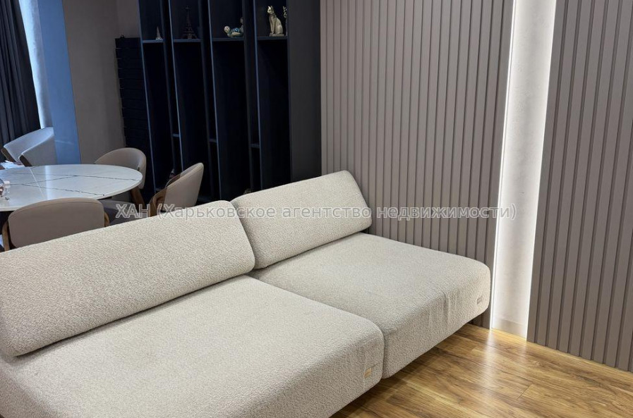 Продам квартиру, Мозаичный пер. , 4 кім., 80 м², авторский дизайн 